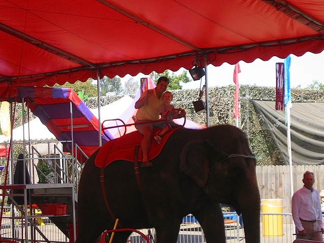 082902 CAStateFair 002