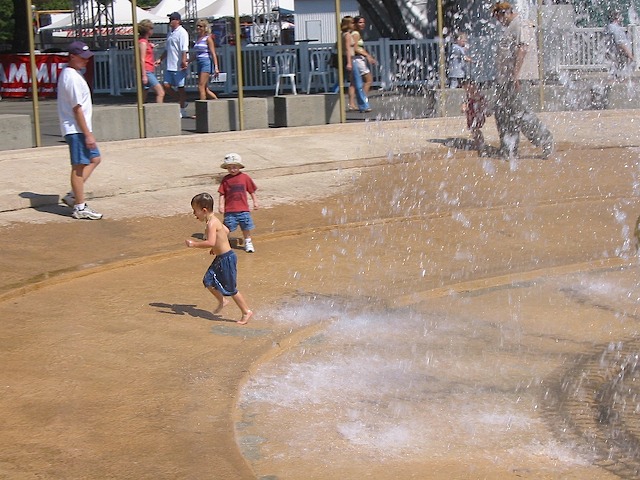 082902 CAStateFair 049