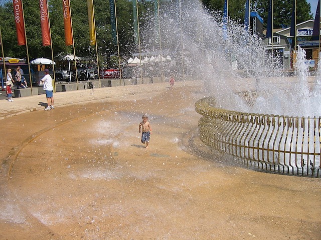 082902 CAStateFair 052